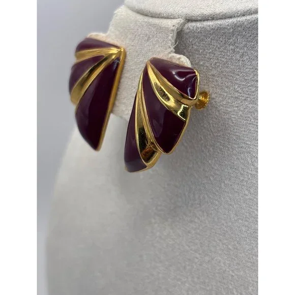 Napier Vintage Gold Tone Purple Enamel Half Moon Fan Screw Back Clip On Earrings - Picture 2 of 6